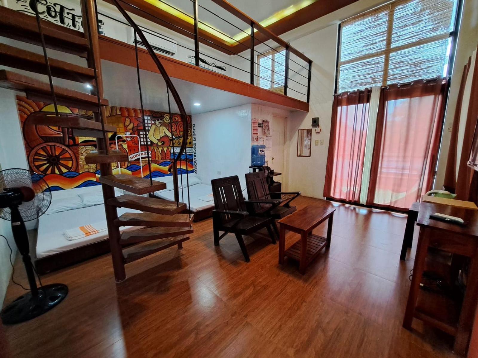 The Bistro House - Loft Unit - Vigan Appartement Buitenkant foto