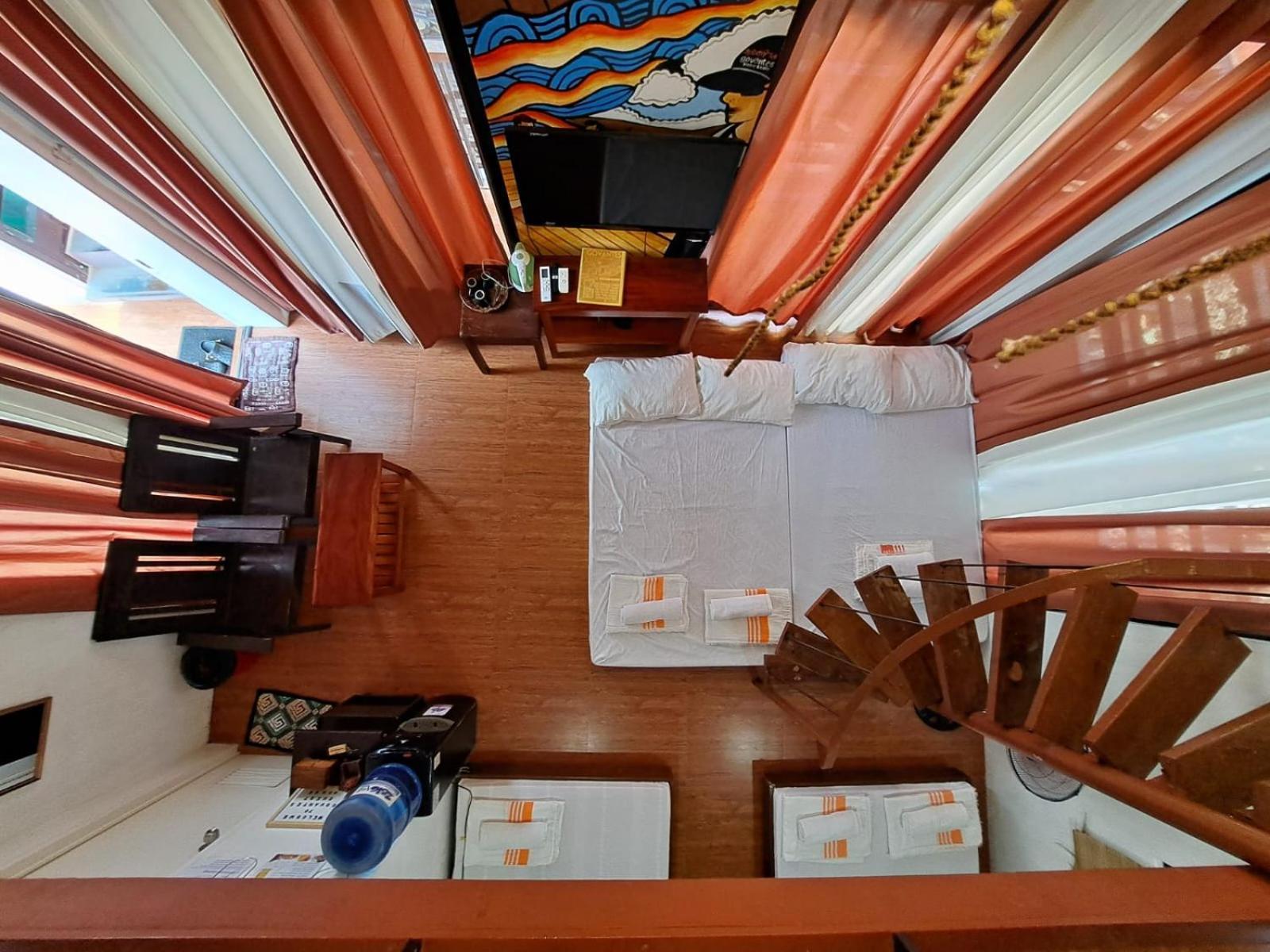 The Bistro House - Loft Unit - Vigan Appartement Buitenkant foto